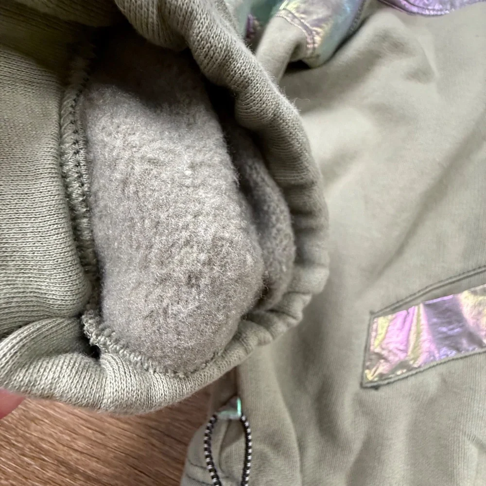 FP Movement by Free People Away We Go Half-Zip Olive NWTS Oversized Iridescent - Picture 13 of 16